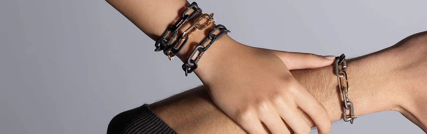 Bracciali